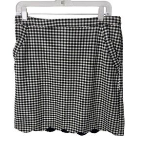 Stitch Fix plaid skirt Skies are Blue black white gingham check